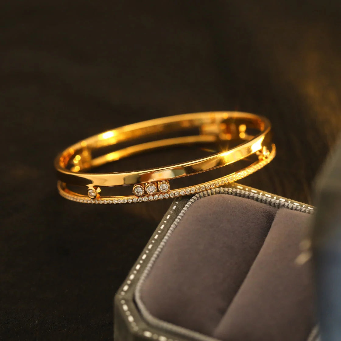 [Elite]Move Romane Diamond Bangle Bracelet