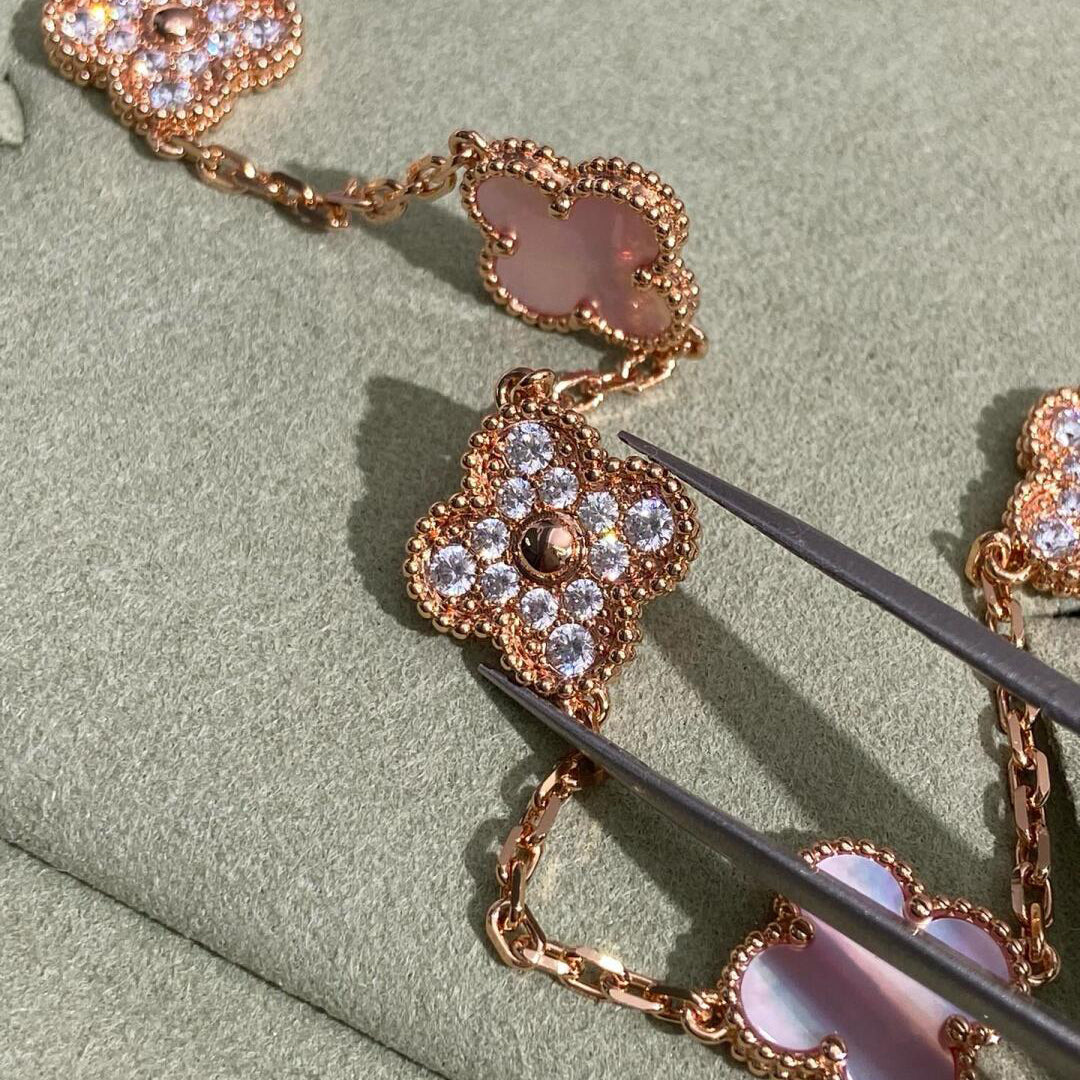 [Elite]CLOVER 10 MOTIFS DIAMOND PINK MOP NECKLACE