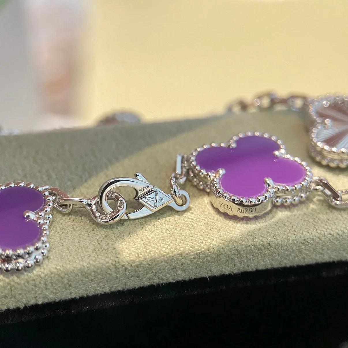 [Elite] CLOVER 5 MOTIF VIOLET BRACELET COLLECTION
