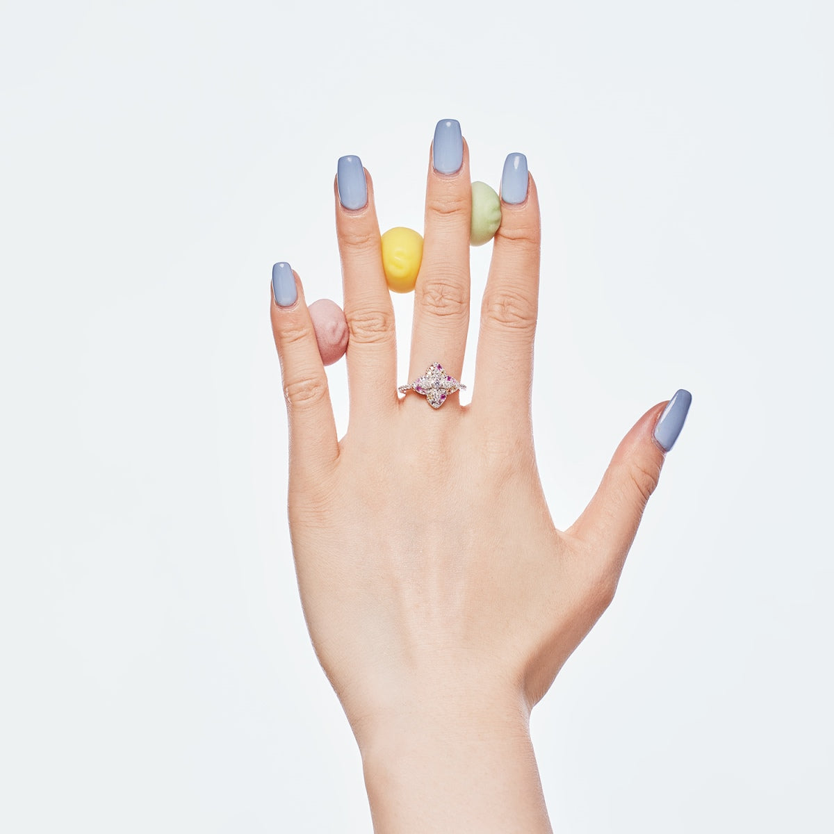 [Elite]Luxurious Colorful Flower Shape Banquet Ring