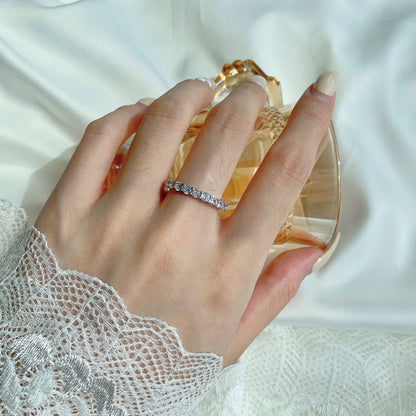 [Elite]Sparkling Round Cut Tennis Ring
