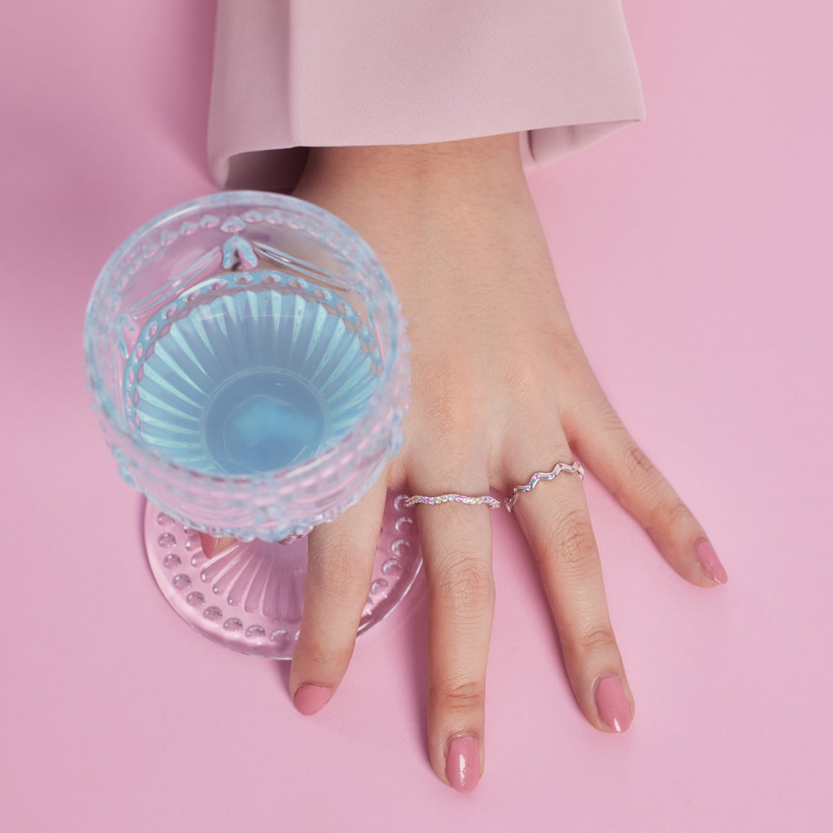 [Elite]Ornate Vibrant Round Cut Daily Ring