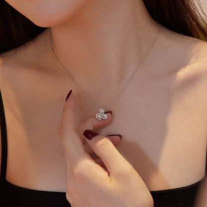 [Elite]Elegant Flower Shape Pear Cut Necklace