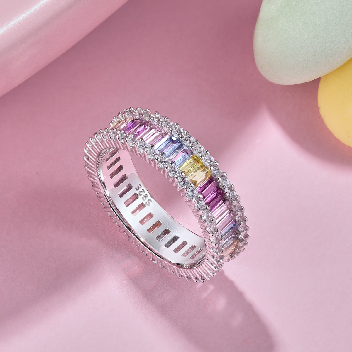 [Elite]Dainty Kaleidoscopic Emerald Cut Daily Ring