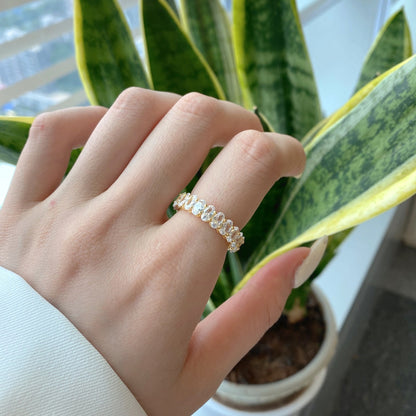[Elite]Ornate Oval Cut Tennis Ring