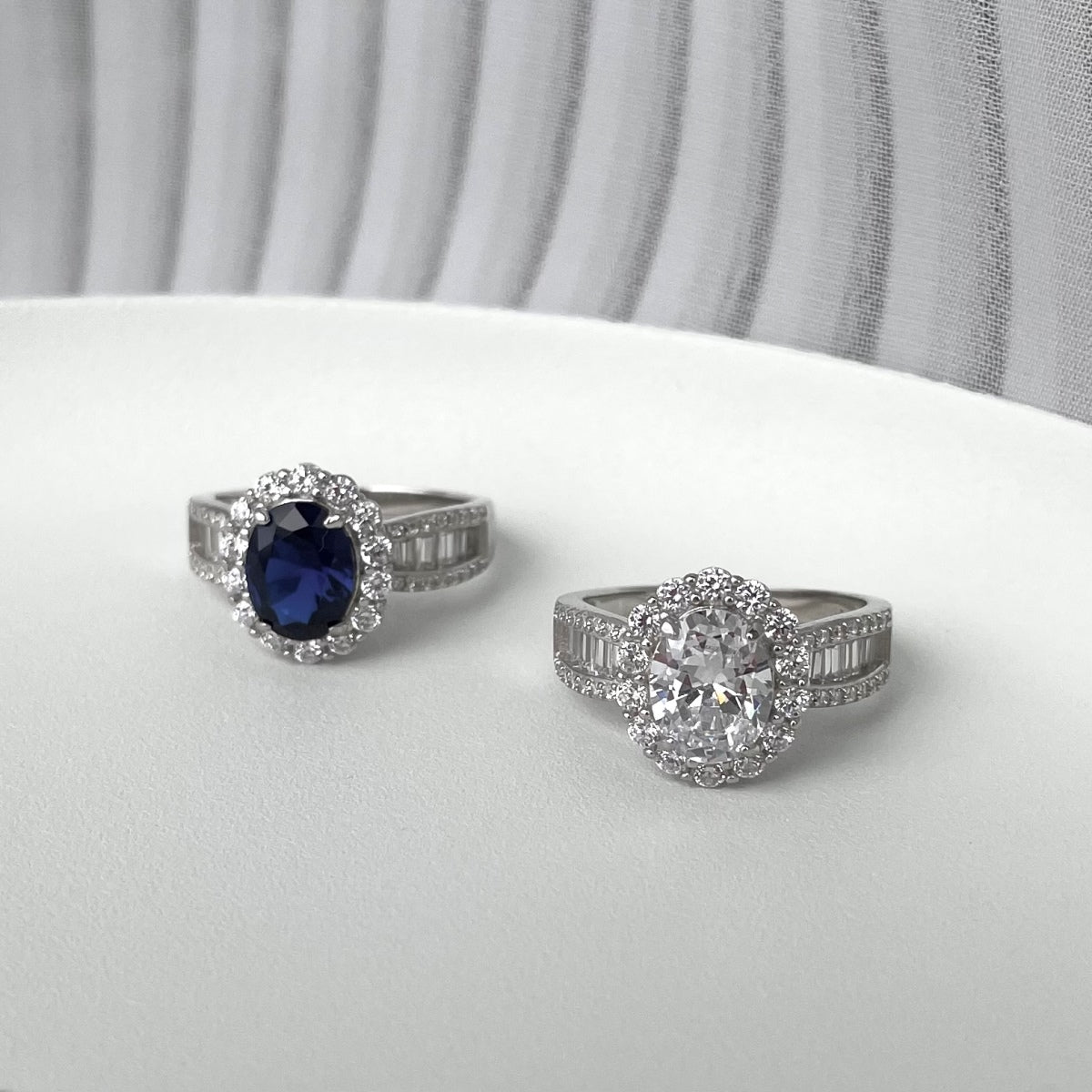 [Elite]1.5 Carat Dazzling Charming Oval Cut Banquet Ring