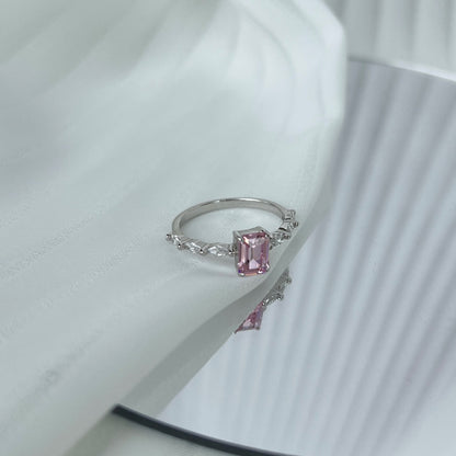 [Elite]1.0 Carat Dainty Resplendent Radiant Cut Daily Ring
