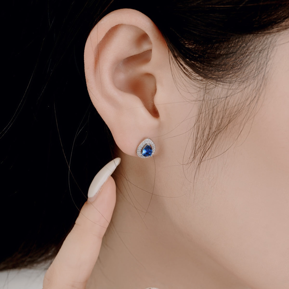 [Elite]Luxurious Water Drop Shape Earrings