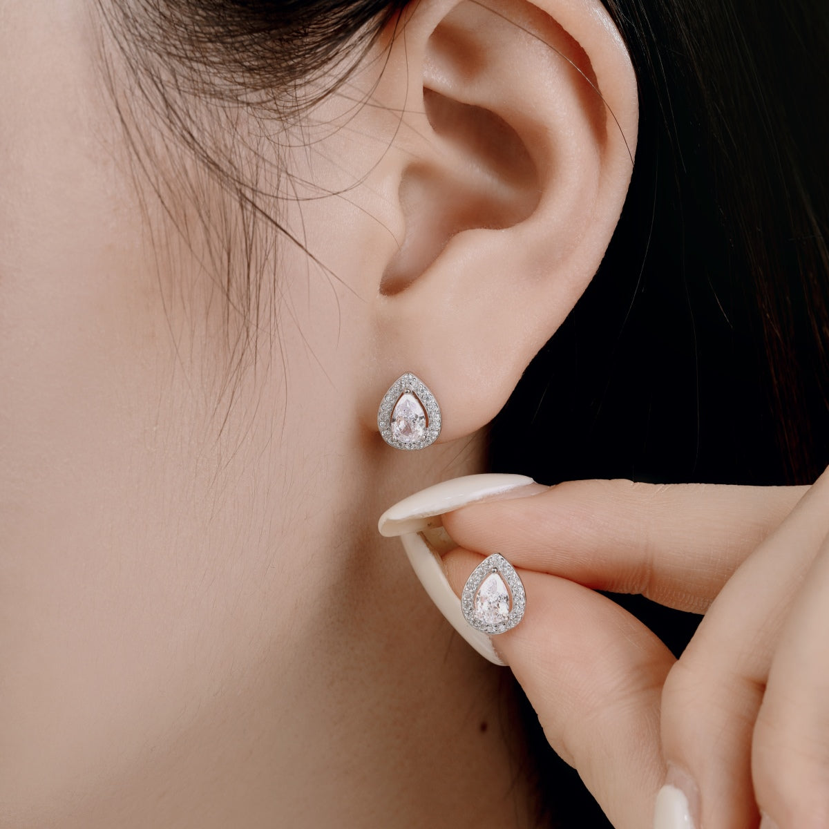 [Elite]Luxurious Water Drop Shape Earrings
