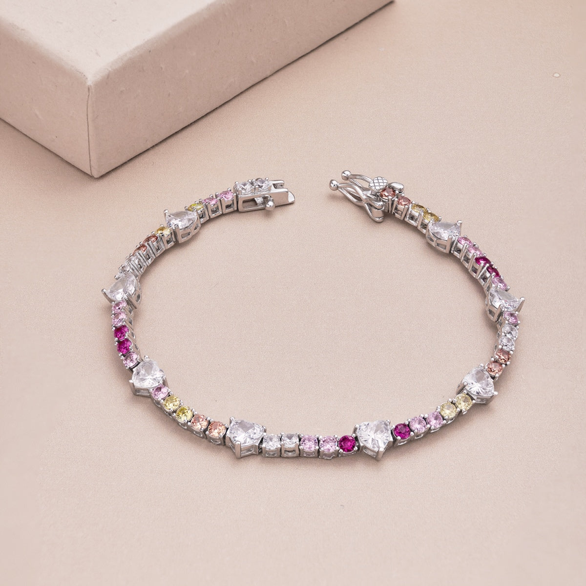 [Elite]Romantic Heart Shape Round Cut Lover Bracelet