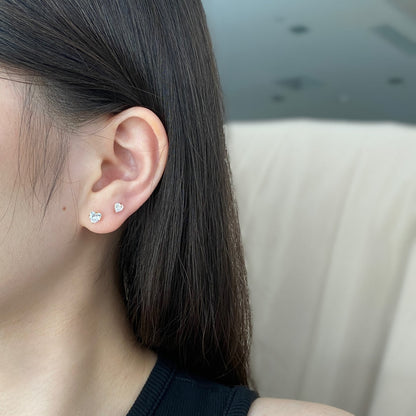 [Elite]Sparkling Heart Shaped Simple Earrings