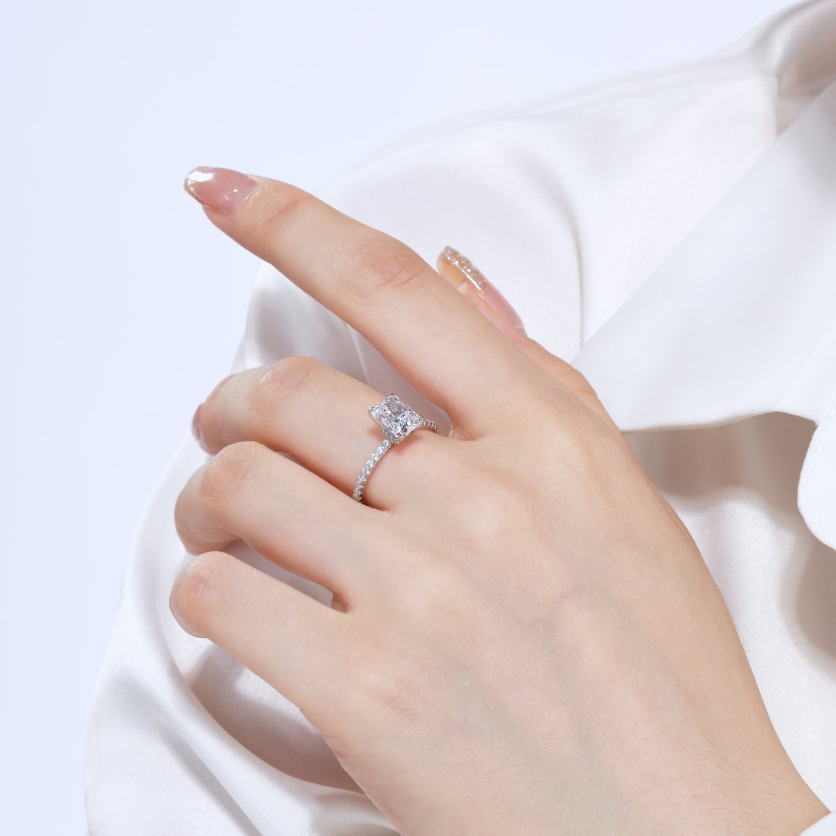 [Elite]2.0 Carat Dazzling Sparkling Radiant Cut Party Ring