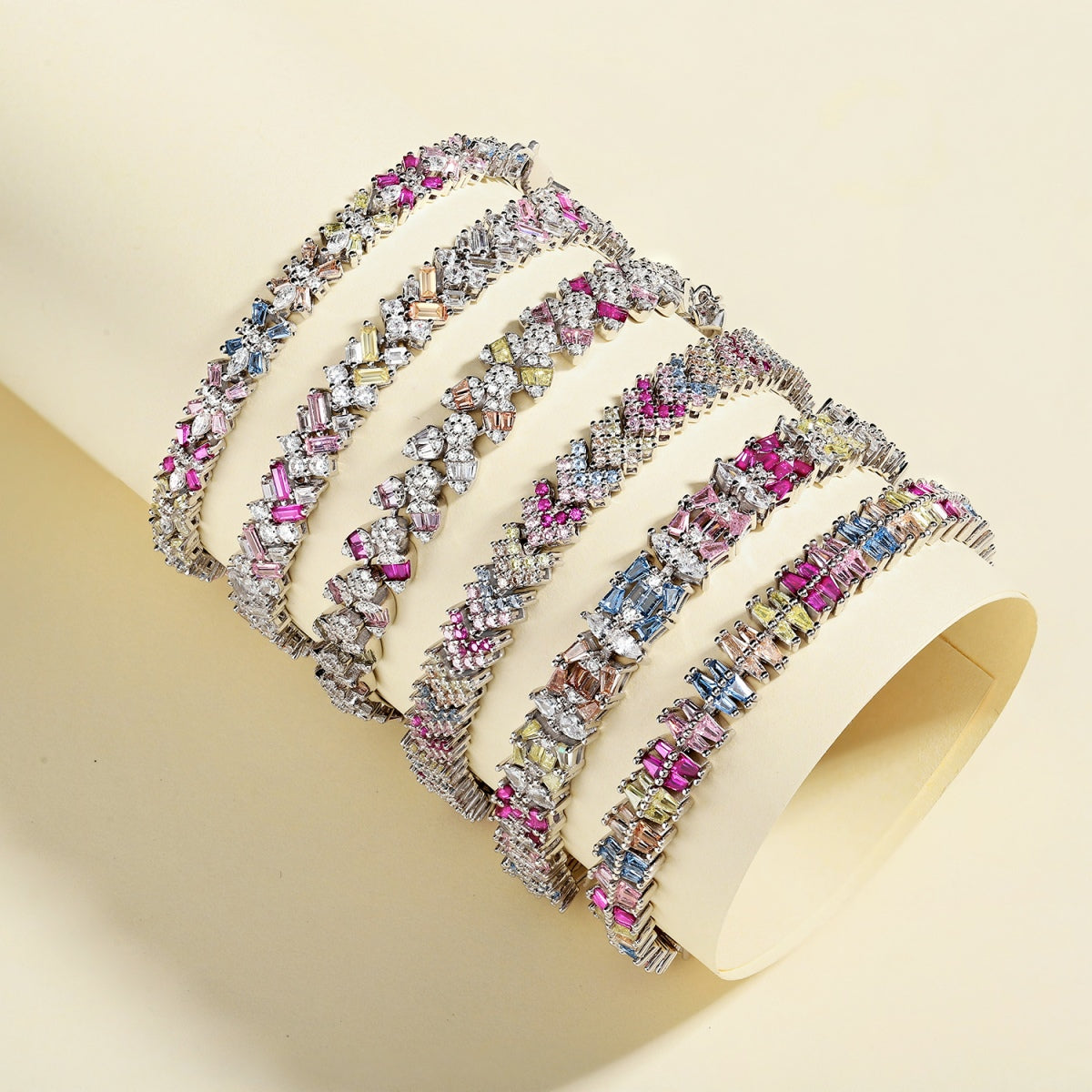 [Elite]Delicate Colorful Multi Cut Party Bracelet