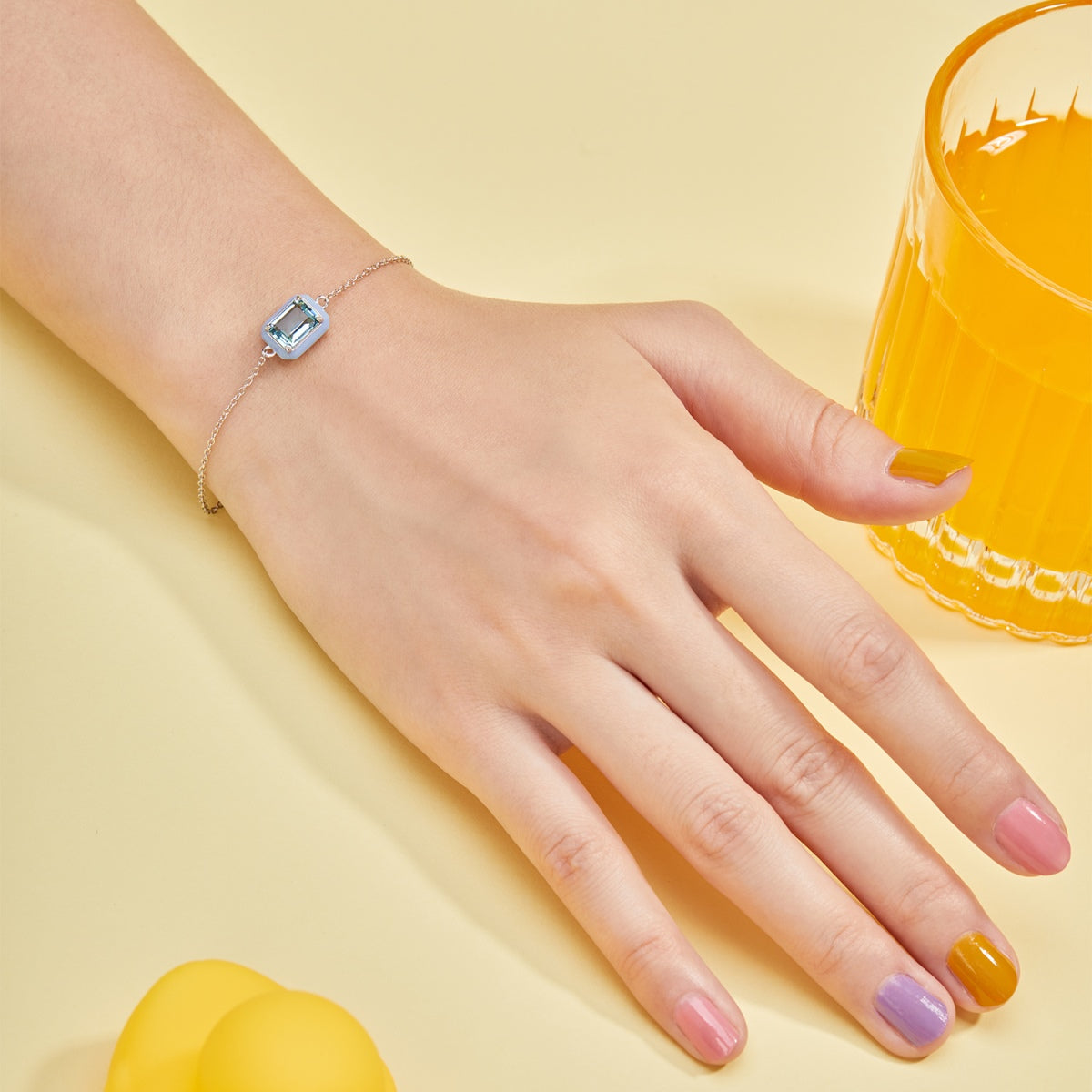 [Elite]2.0 Carat Sparkling Colorful Emerald Cut Daily Bracelet