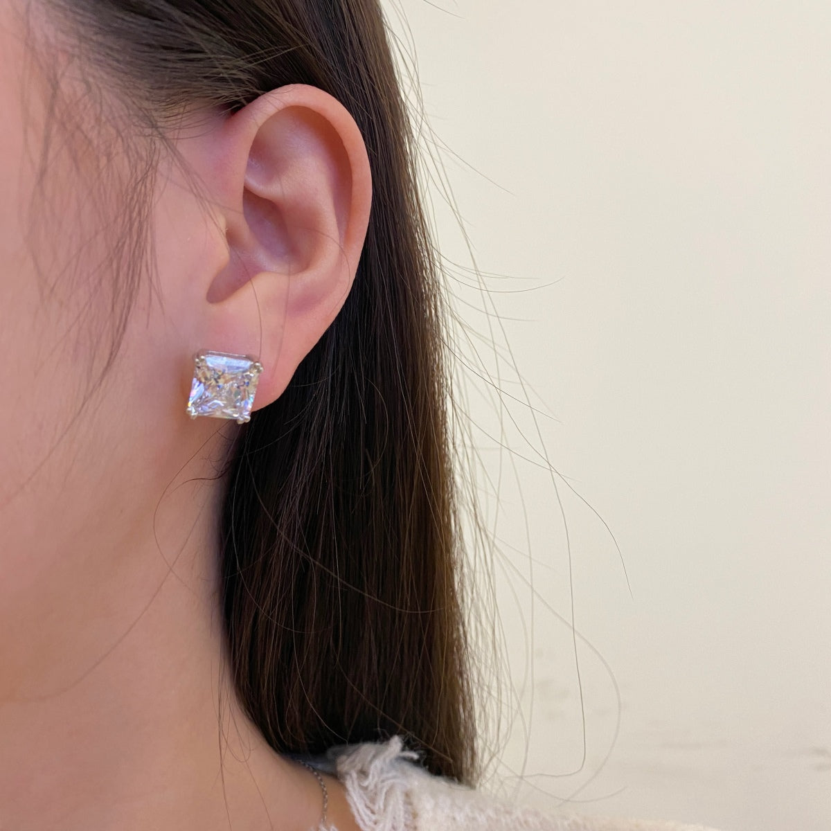 [Elite]Delicate Square Shape Earrings