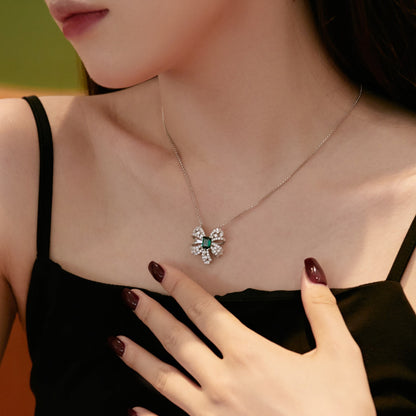 [Elite]Luxurious Flower Shape Emerald Cut Necklace