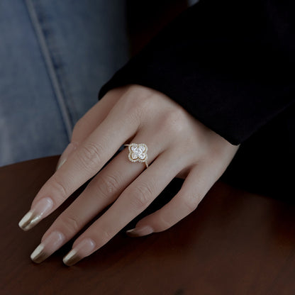[Elite]Luxurious Eternity Flower Shape Banquet Ring