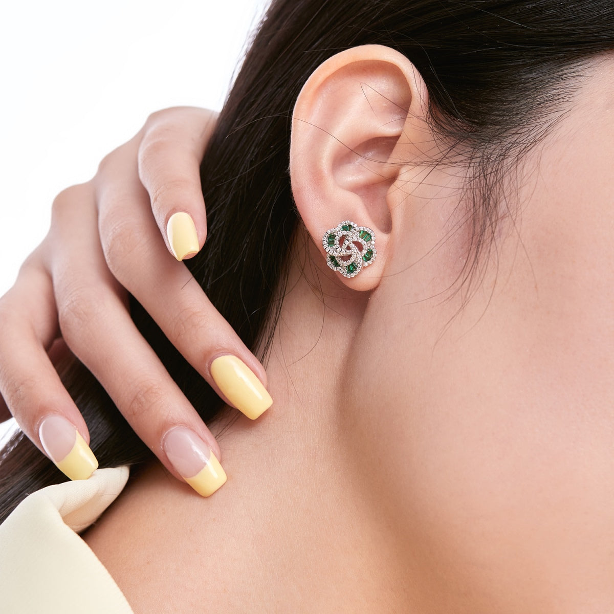 [Elite]Exquisite Flower Shape Daily Earrings