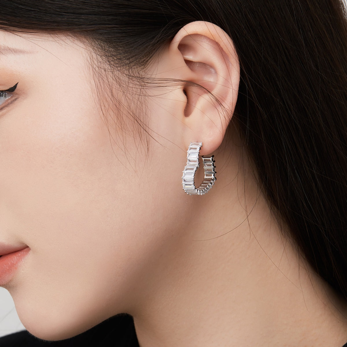 [Elite]Radiant Heart Cutout Earrings