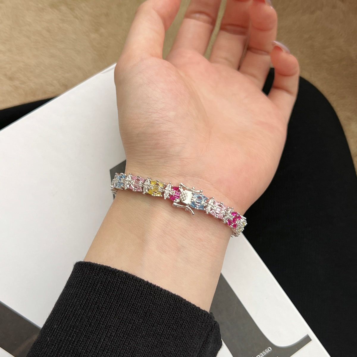 [Elite]Delicate Colorful Multi Cut Party Bracelet