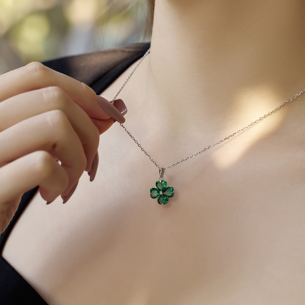 [Elite]Heart-Shaped Four-Leaf Clover Bead Necklace