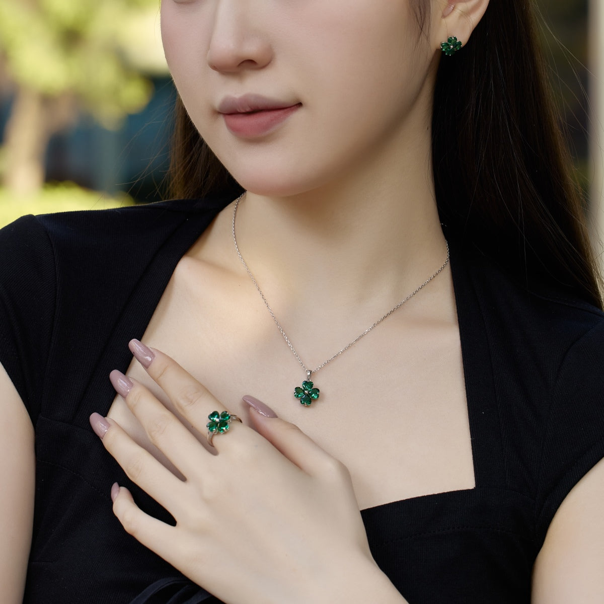 [Elite]Heart-shaped Four-Leaf Clover Ball Ring