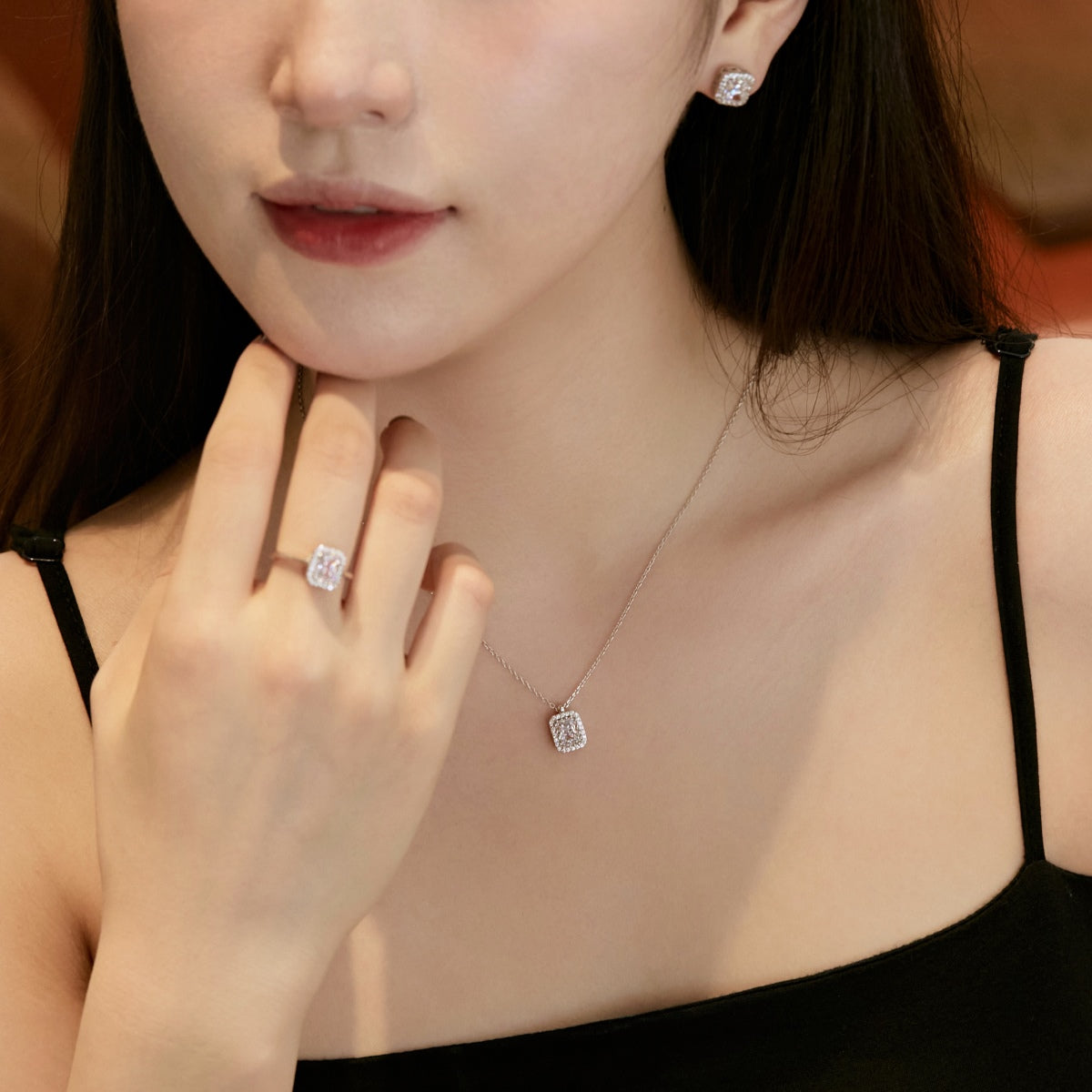[Elite]1.0 Carat Luxurious Dainty Emerald Cut Daily Earrings