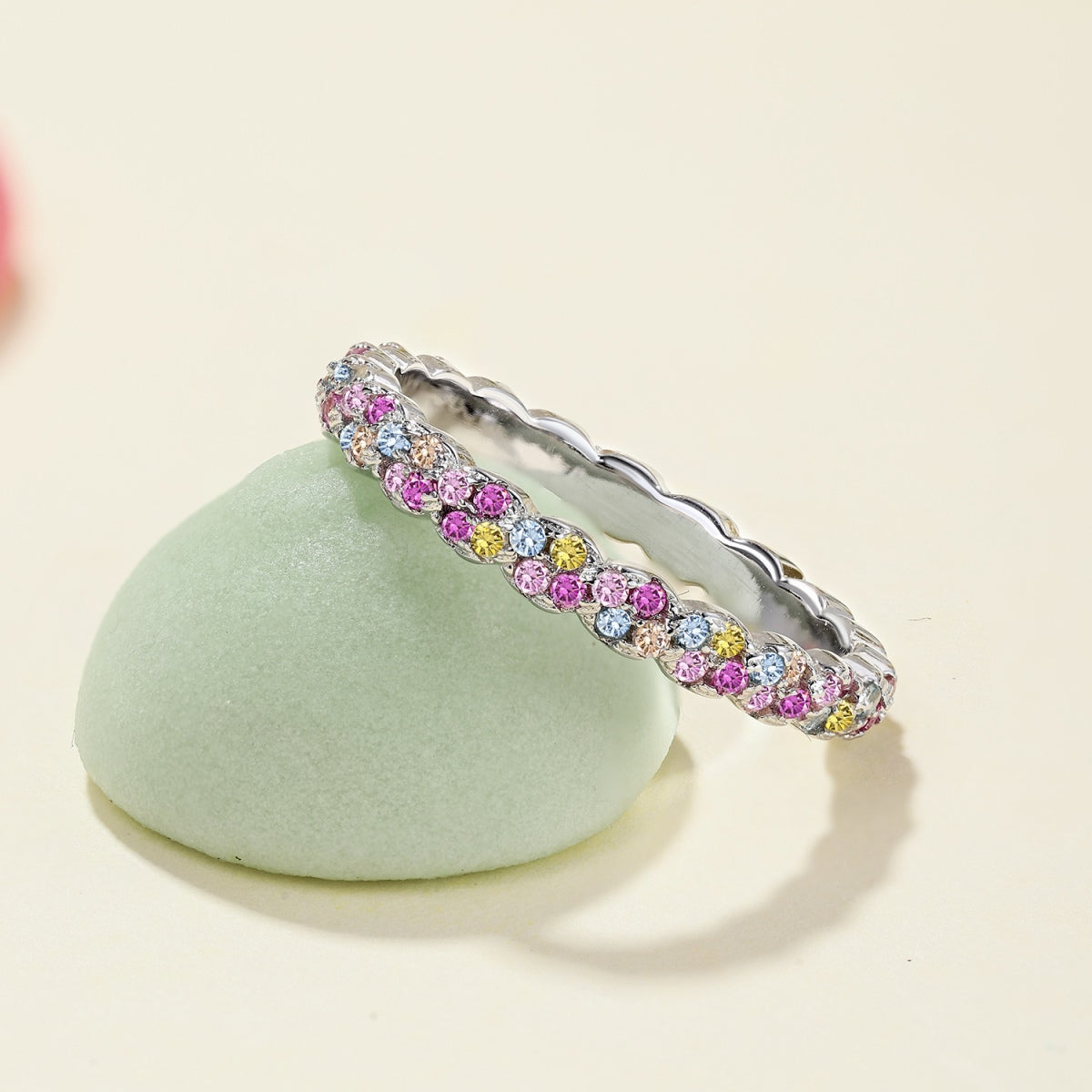 [Elite]Dainty Ebullient Round Cut Daily Ring