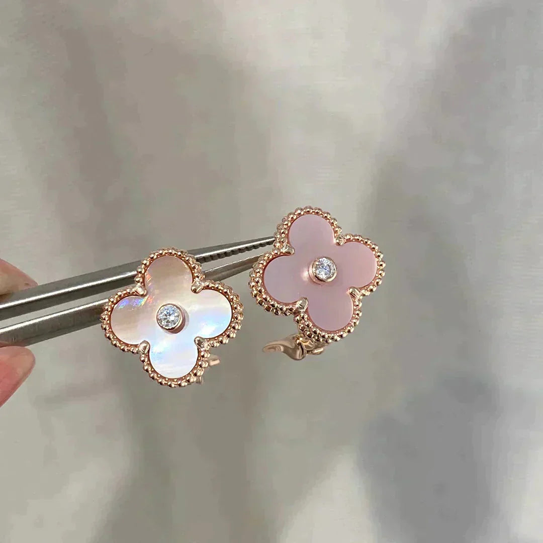 [Elite]CLOVER MEDIUM 1 MOTIFS  PINK MOP DIAMOND EARRINGS