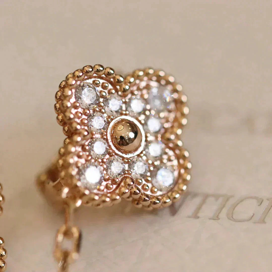 [Elite]CLOVER MEDIUM 1 MOTIFS FUll DIAMOND EARRINGS