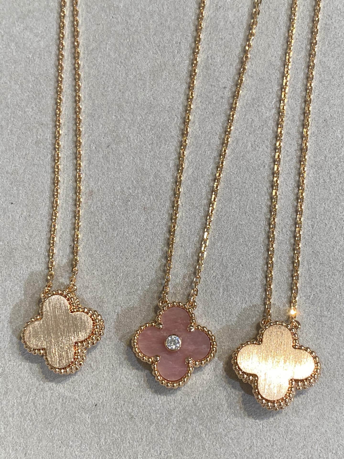 [Elite]CLOVER 15MM DIAMOND RHODONITE NECKLACE