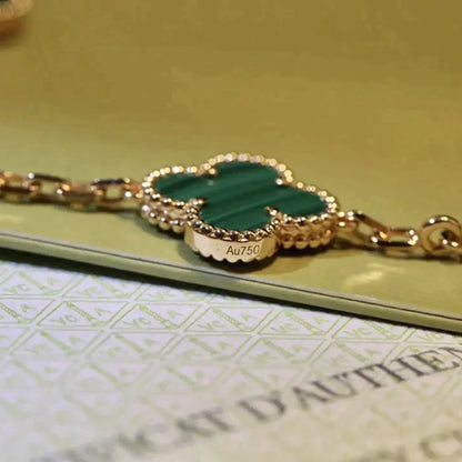 [Elite] CLOVER 5 MOTIF MALACHITE BRACELET COLLECTION