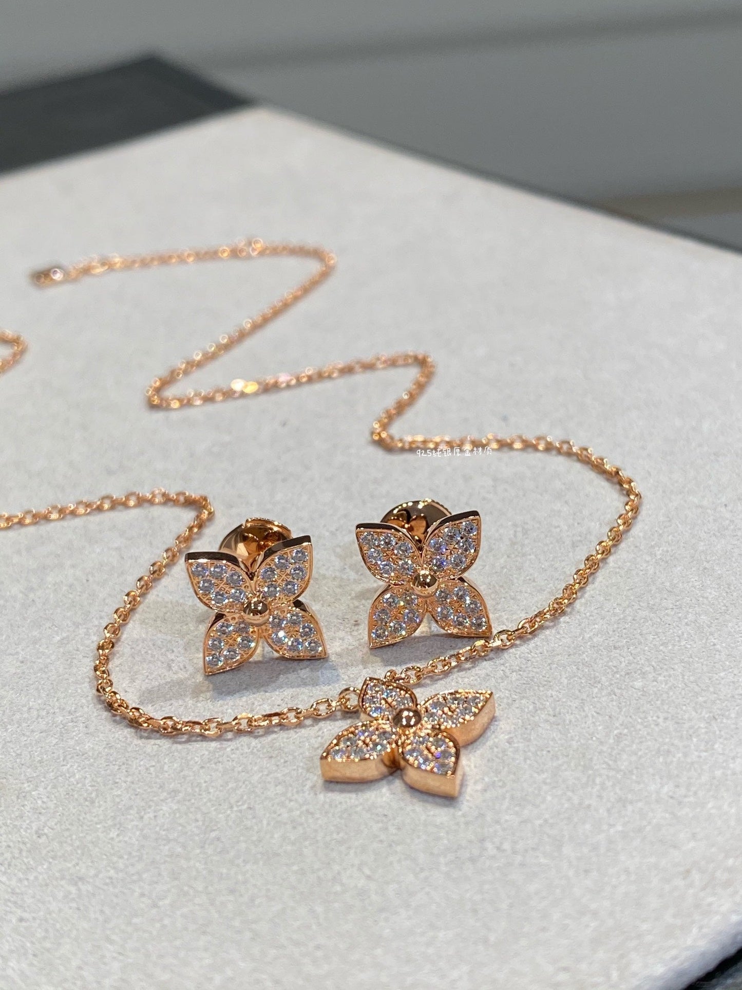 [Elite]STAR DIAMOND NECKALCE