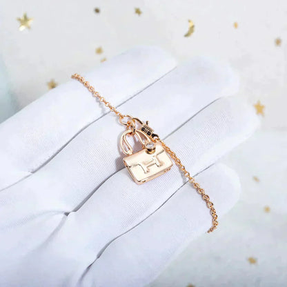 [Elite]AMULETTE PEDANT ROSE GOLD NECKLACE