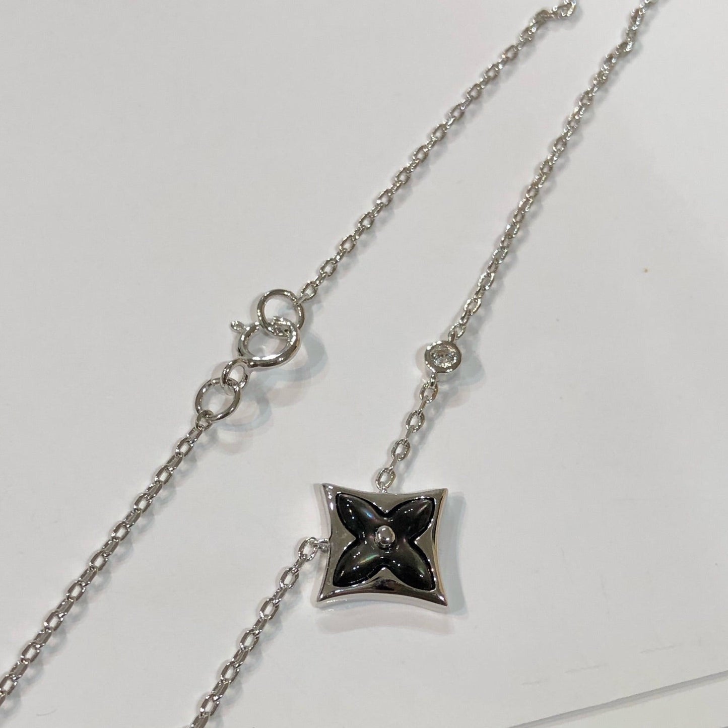 [Elite]STAR BLACK MOP NECKLACE