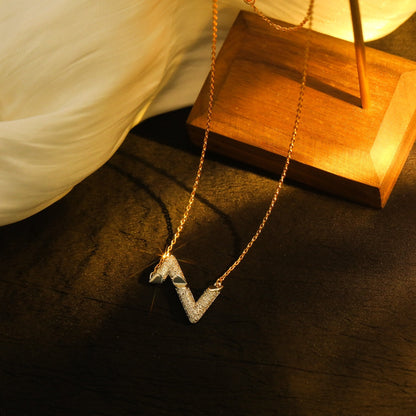 [Elite]VOLT SILVER DIAMOND PEDANT NECKLACE