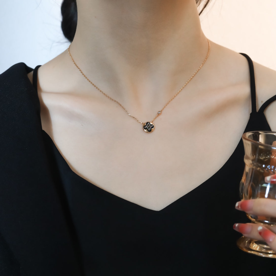 [Elite]SUN PEDANT PINK GOLD 1 DIAMOND NECKLACE