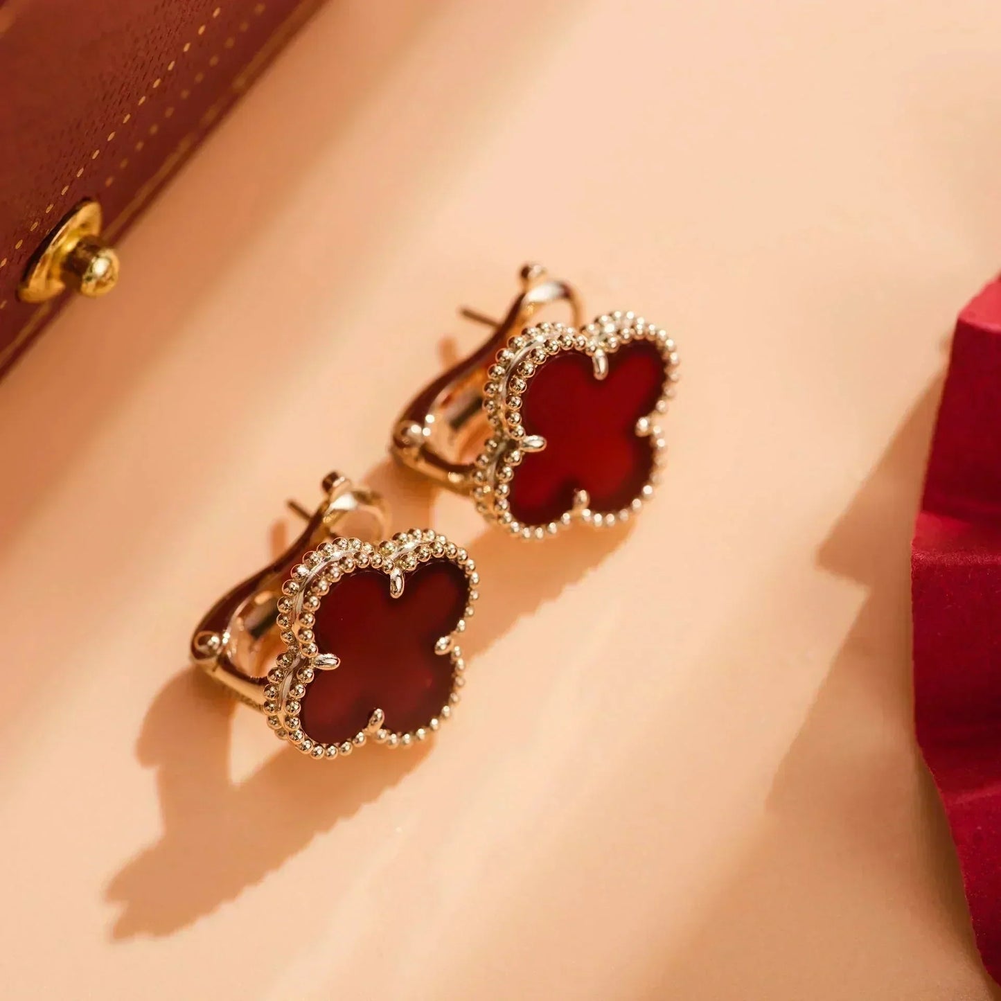 [Elite]CLOVER MEDIUM 1 MOTIFS CARNELIAN  EARRINGS