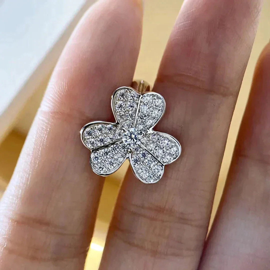 [Elite]CLOVER COMOS DIAMOND EARRINGS SILVER