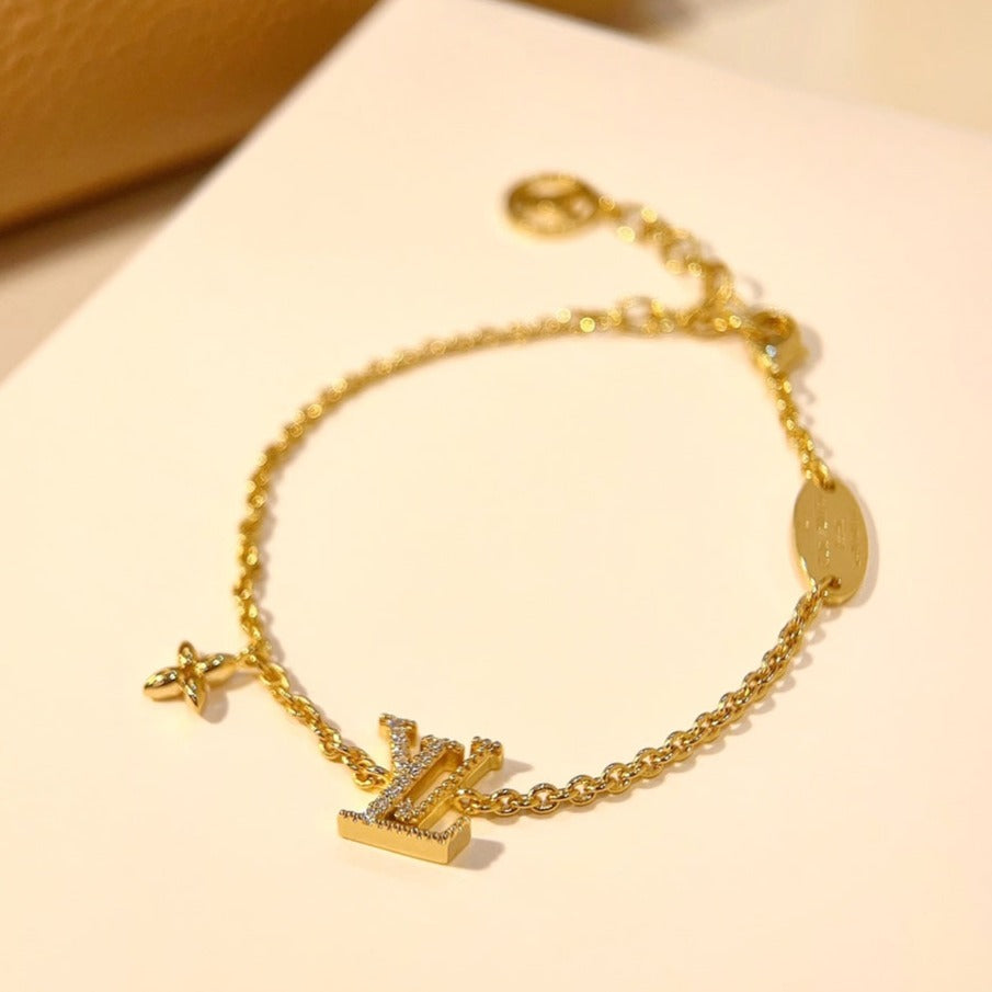 [Elite]LOGO STAR MOTIF GOLD BRACELET
