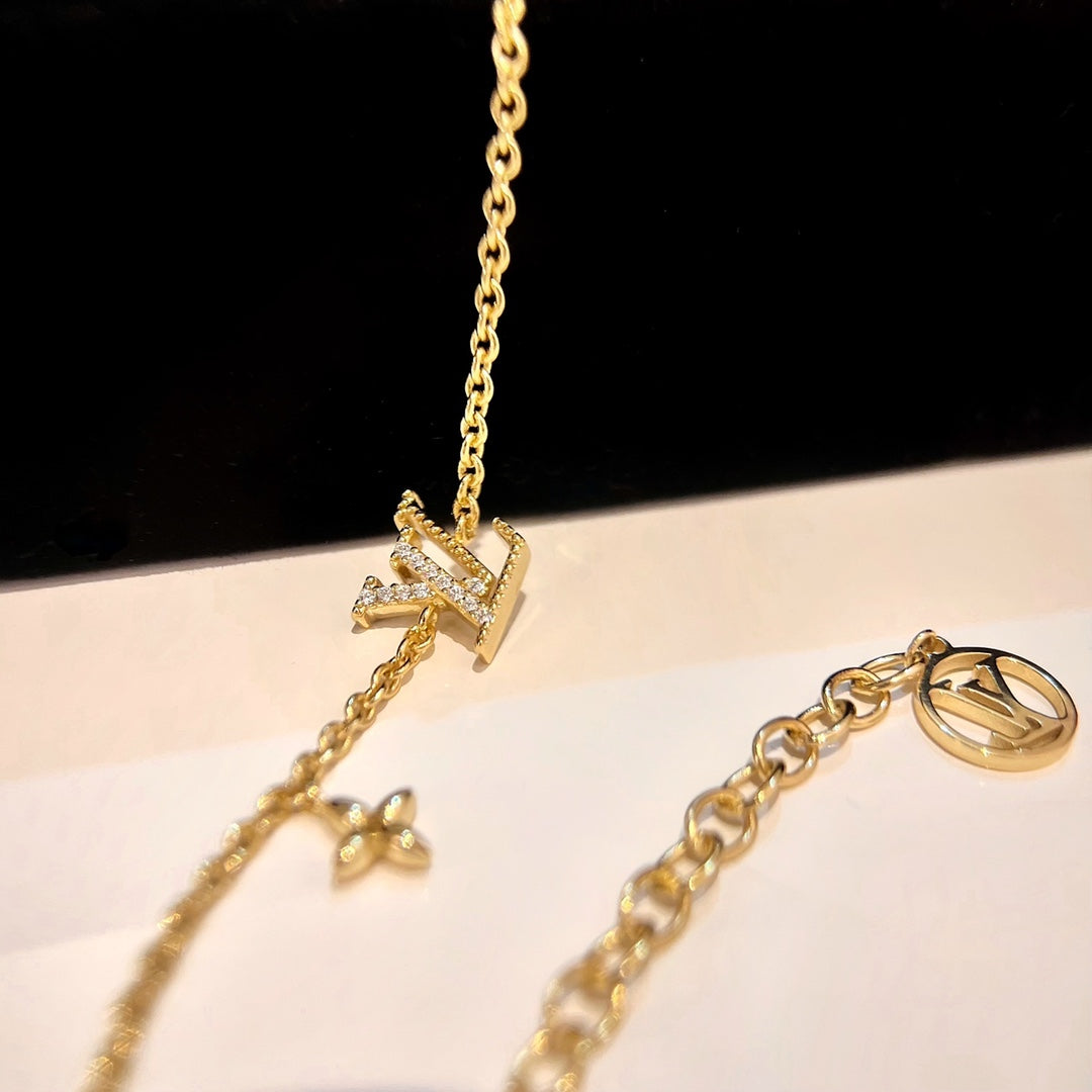 [Elite]LOGO STAR MOTIF GOLD BRACELET