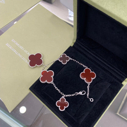 [Elite]CLOVER 5 MOTIFS SIVLER CARNELIAN BRACELET