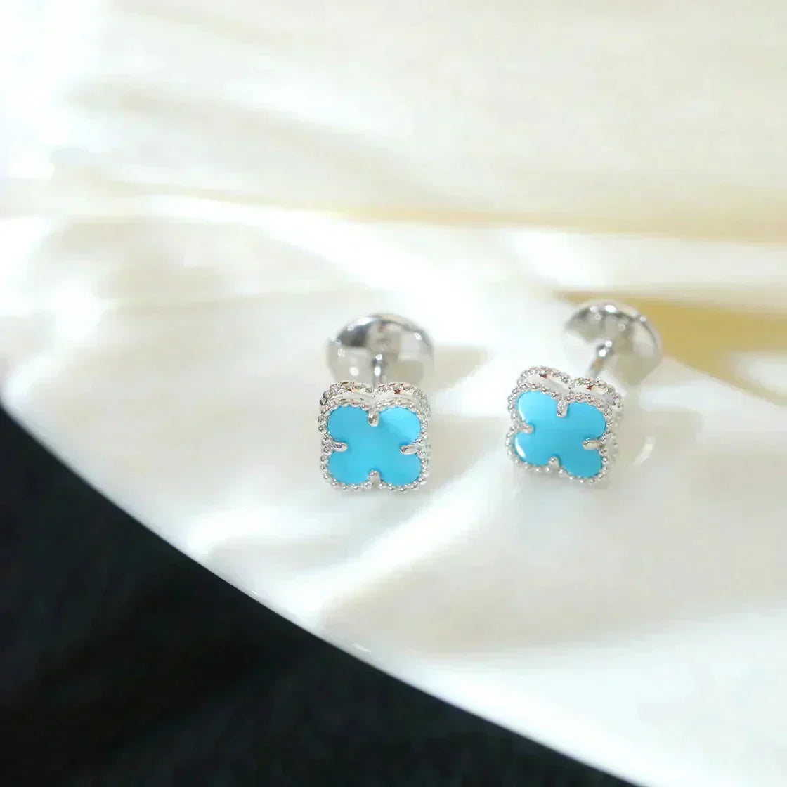 [Elite]CLOVER MINI 9.5MM ONYX STUD EARRINGS SILVER