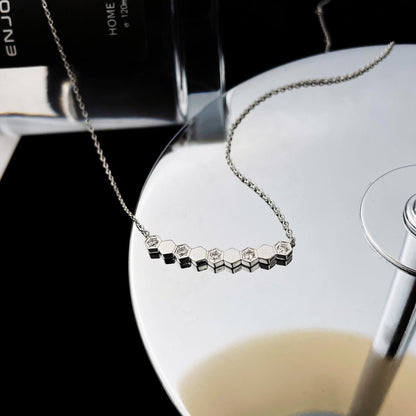 [Elite]BEE MY LOVE DIAMOND NECKLACE