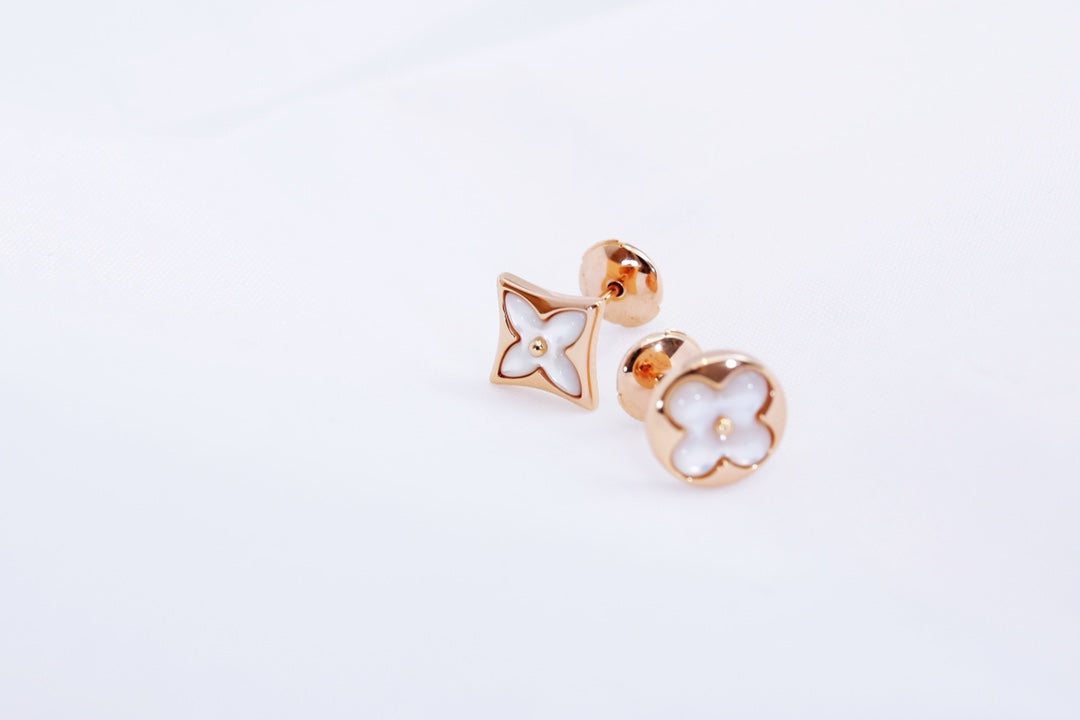 [Elite]STAR AND SUN PINK GOLD MOP STUD EARRINGS