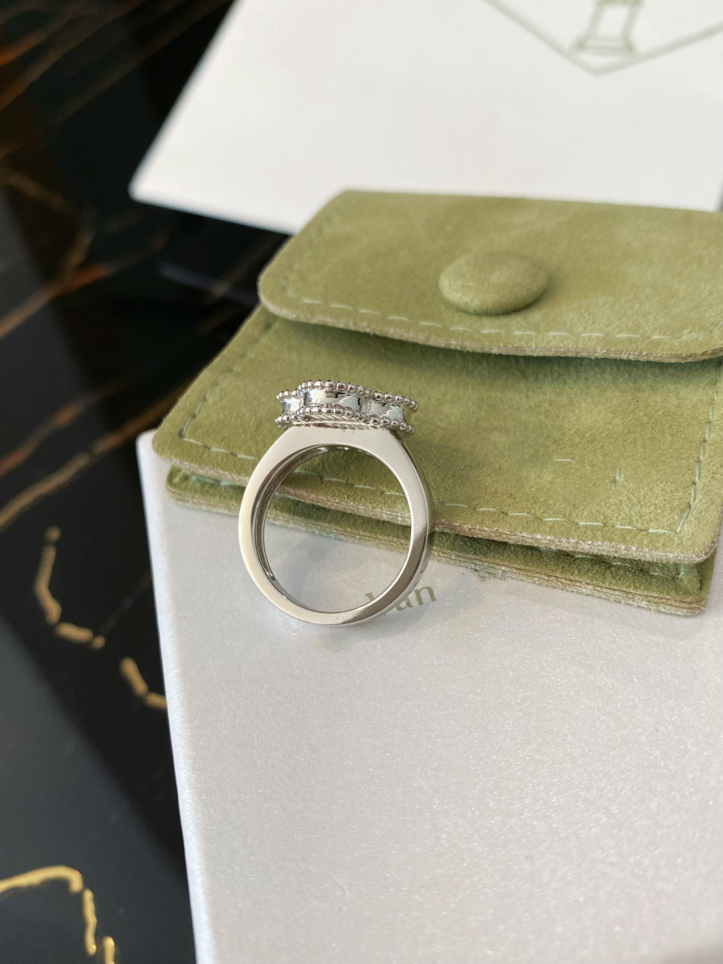 [Elite]CLOVER SILVER RING