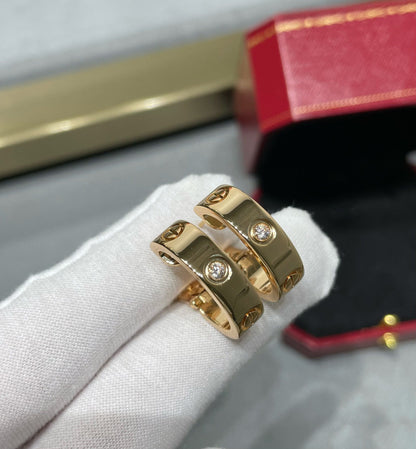 [Elite]LOVE 5.5MM 1 DIAMOND EARRINGS