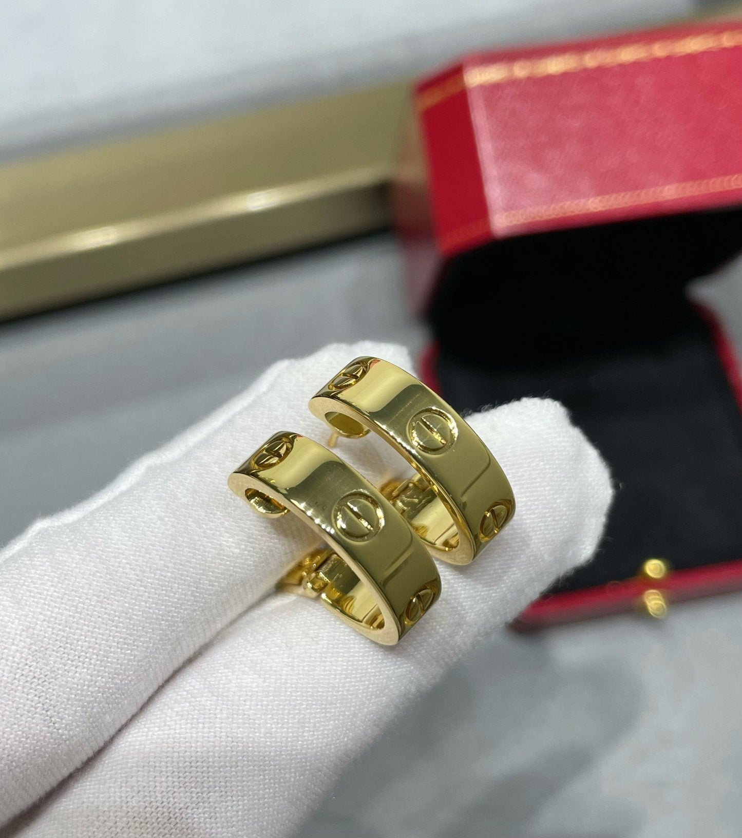 [Elite]LOVE 5.5MM EARRINGS