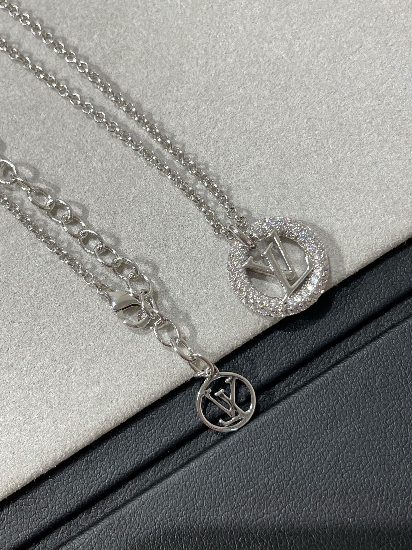 [Elite]BY NIGHT DIAMOND PAVED NECKLACE