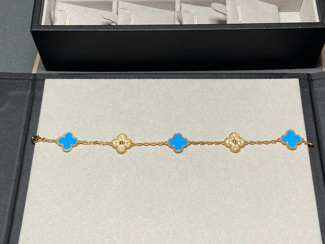 [Elite] CLOVER 5 MOTIF BLUE AGATE BRACELET COLLECTION